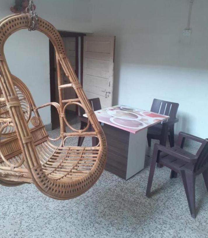 International Hotel In Gorakhpur Esterno foto